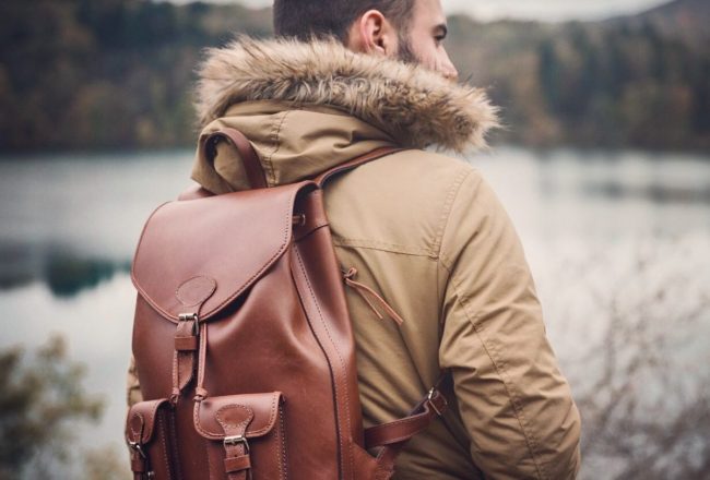 sac a dos en cuir homme scaled