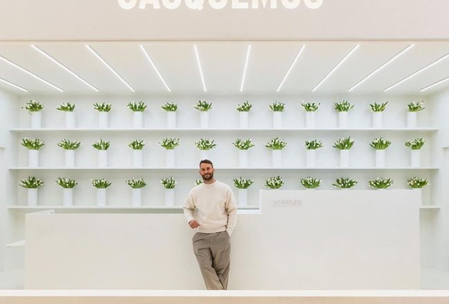 Evénément Jacquemus Le café Fleurs aux Galeries Lafayette