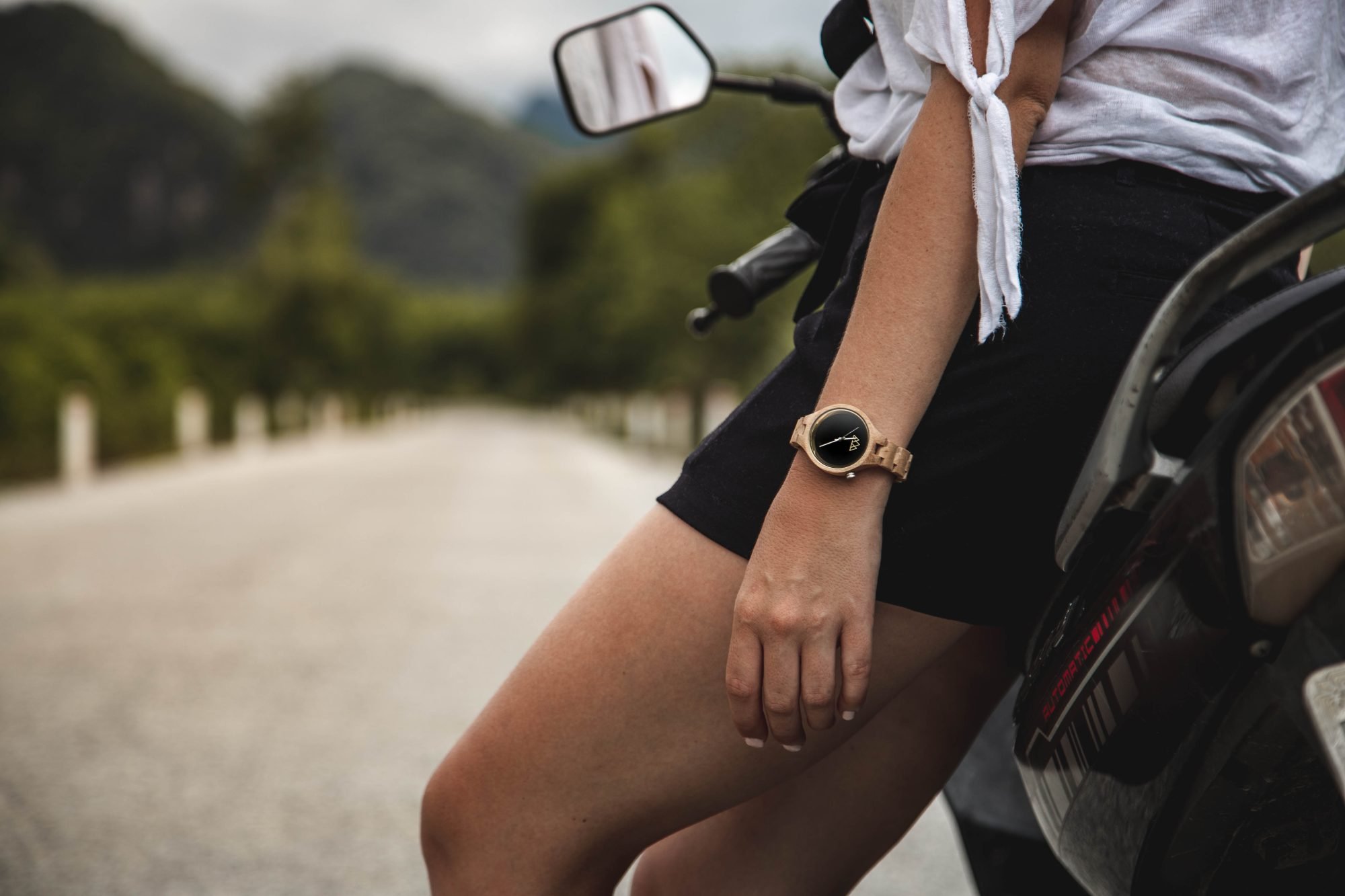 Montre en bois tendance de lannee 2