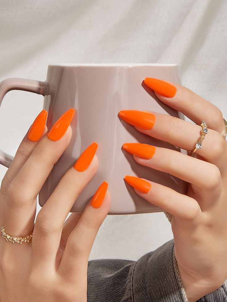 halloween-vernis-a-ongles-orange