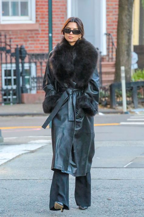 Cappotto in pelle e pelliccia Mob wife emilie Ratajkowski