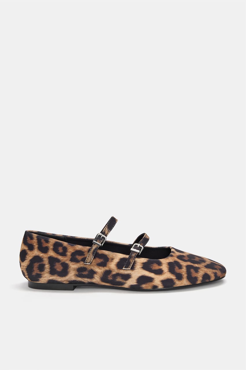 Ballerine con stampa leopardata Pull & Bear 