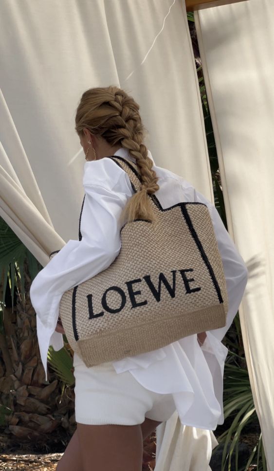 Shopping bag Loewe in rafia