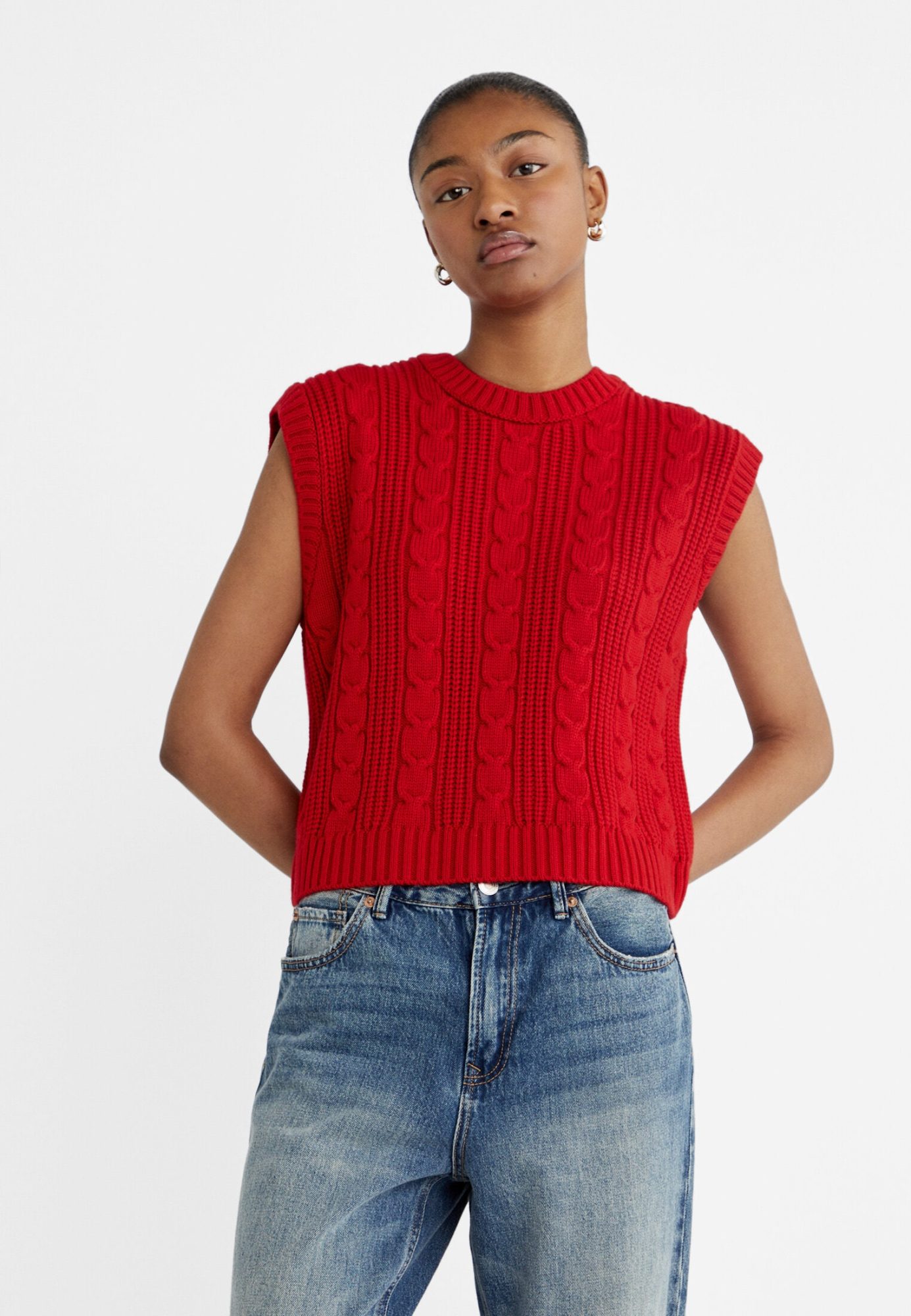 Pull torsadé sans manche rouge Pull & Bear