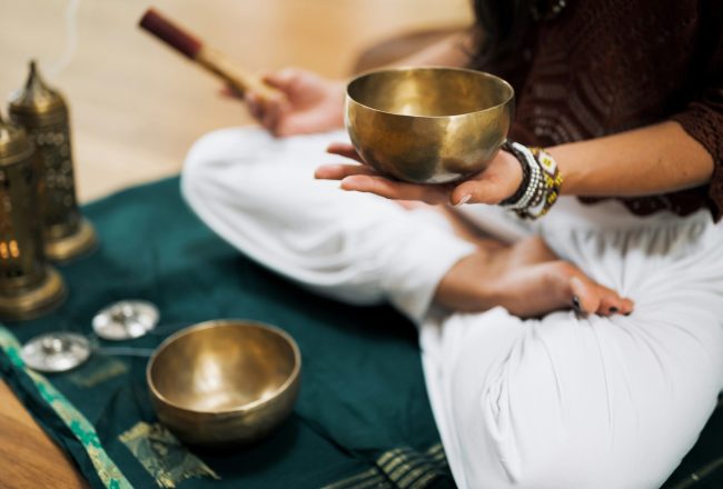 yoga kundalini bol tibetain scaled