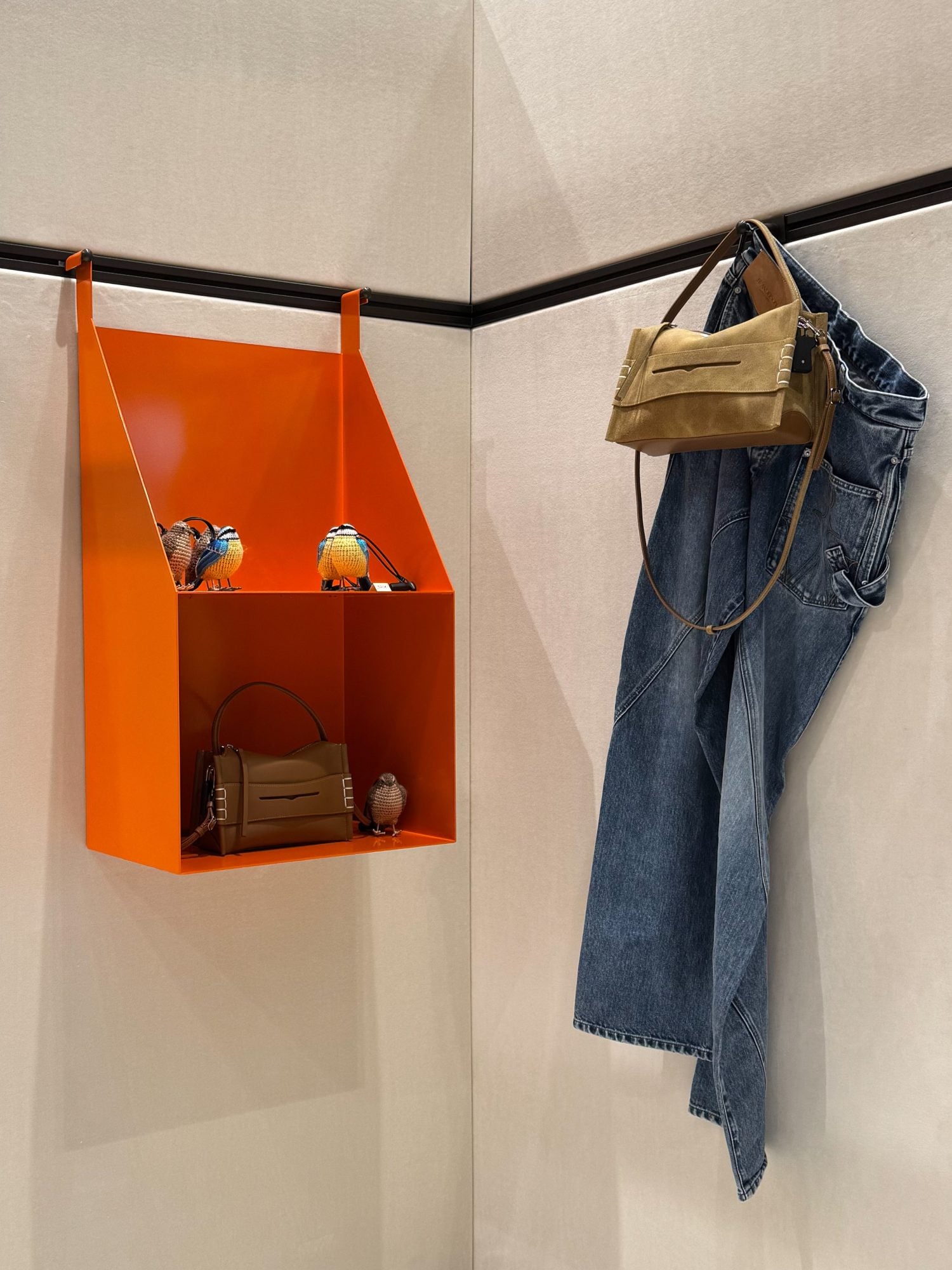 Pop-up JW Anderson x Galeries Lafayette Pauline PINOT Modalova 7