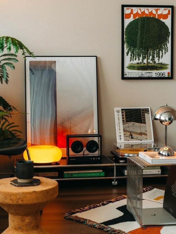 Lampada ciambella IKEA arancione VARMBLIXT