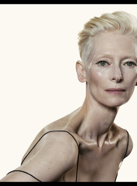 tilda swinton incarne llgance de black orchid reserve modalova