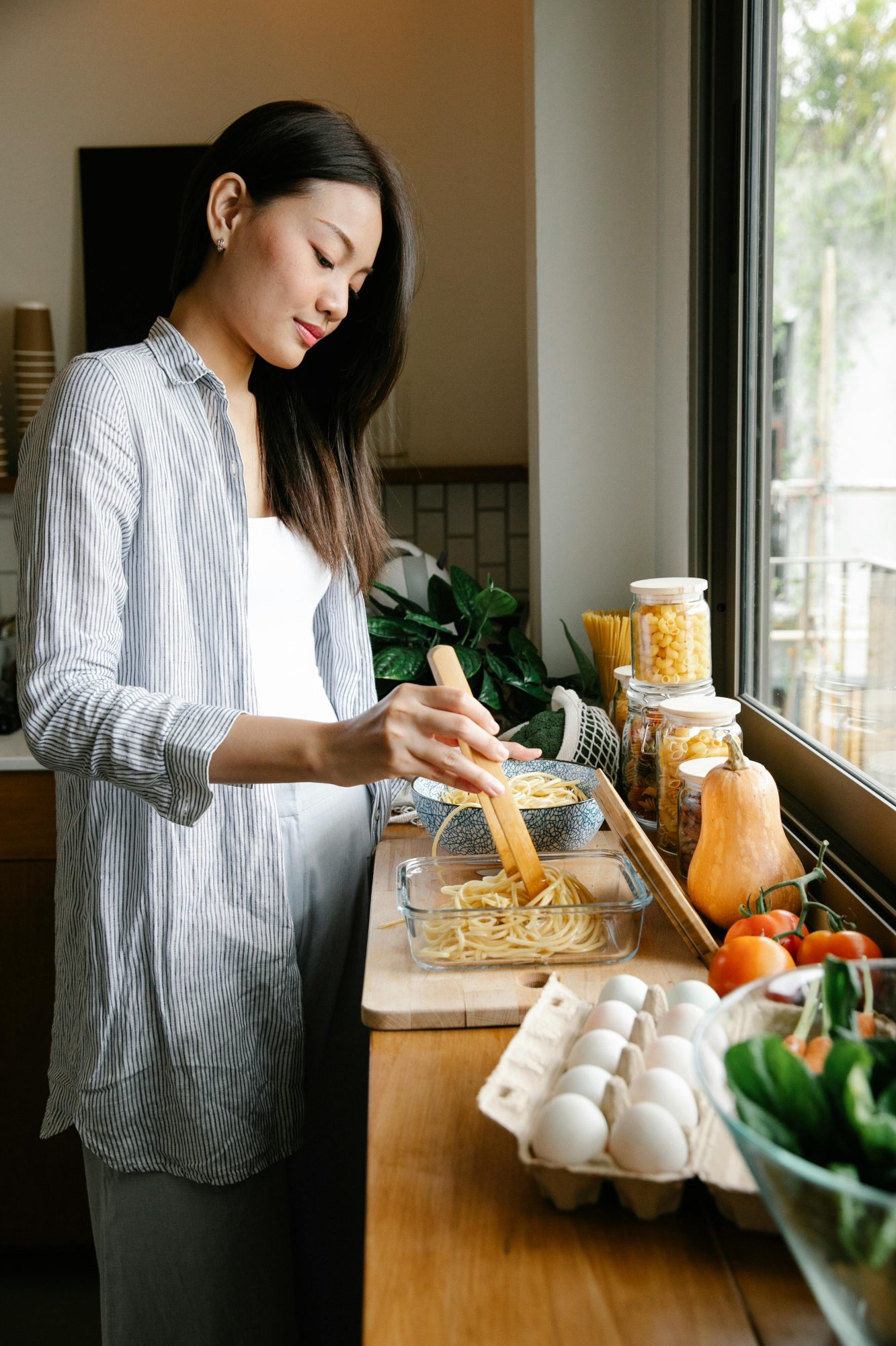 Riconciliare il corpo e il piatto, con grazia e precisione 2 Les pieges silencieux de la restriction Reconcilier le corps et lassiette avec grace et justesse Modalova