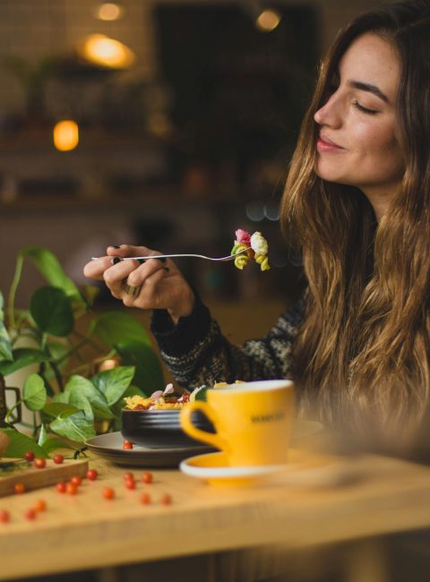 Reconcilier le corps et lassiette avec grace et justesse Modalova scaled