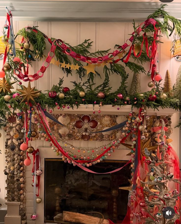 Tendenza decorazione di Natale fatta a mano 2025