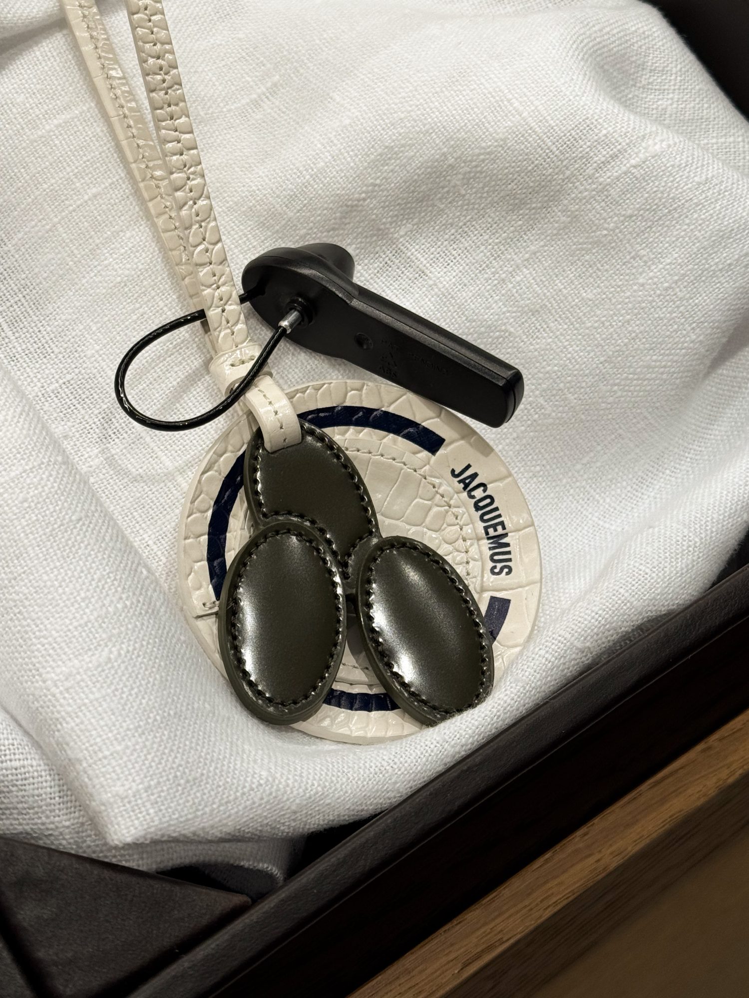 Charm Olive mercato Jacquemus Le Paysan