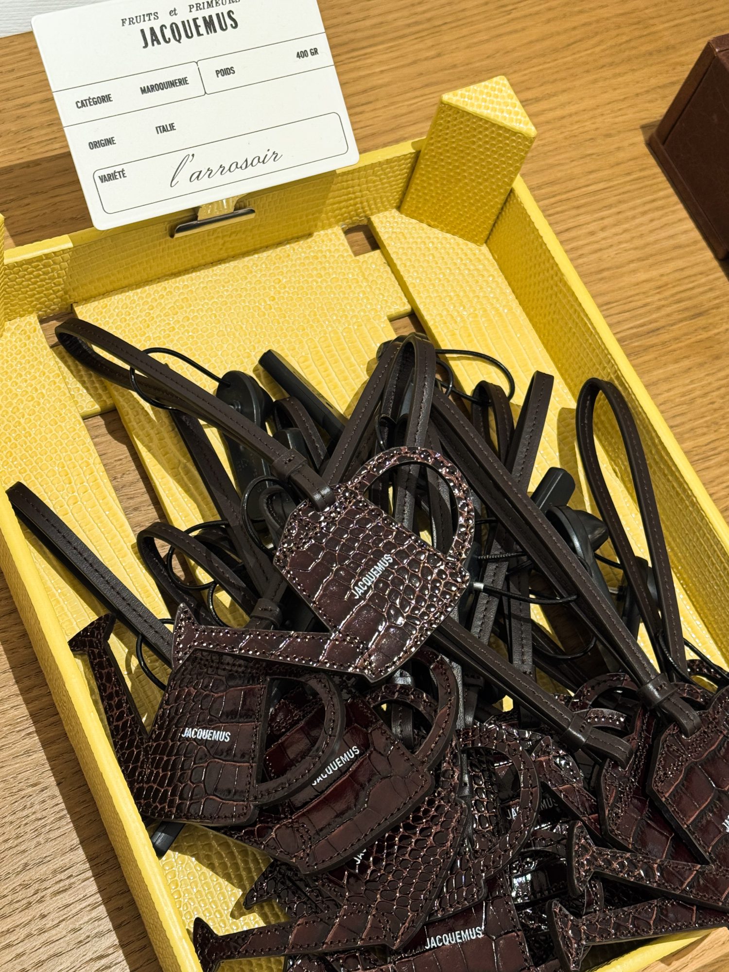 Charm annaffiatoio mercato Jacquemus Le Paysan