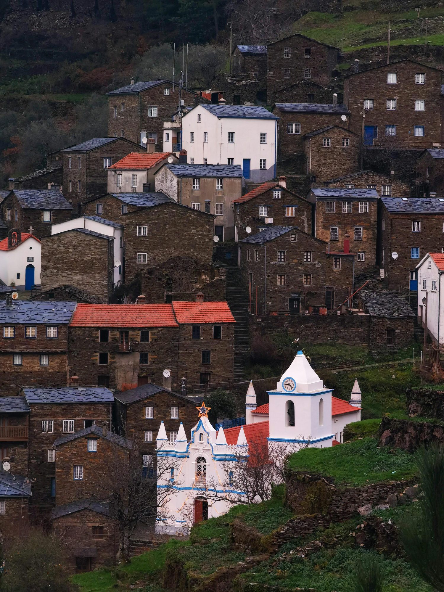 Questi luoghi segreti dove il lusso viaggia in incognito 2 LAlentejo Portugal — lelegance du temps long Ces lieux secrets ou le luxe voyage incognito Modalova