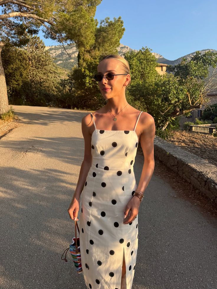 Robe lin à points