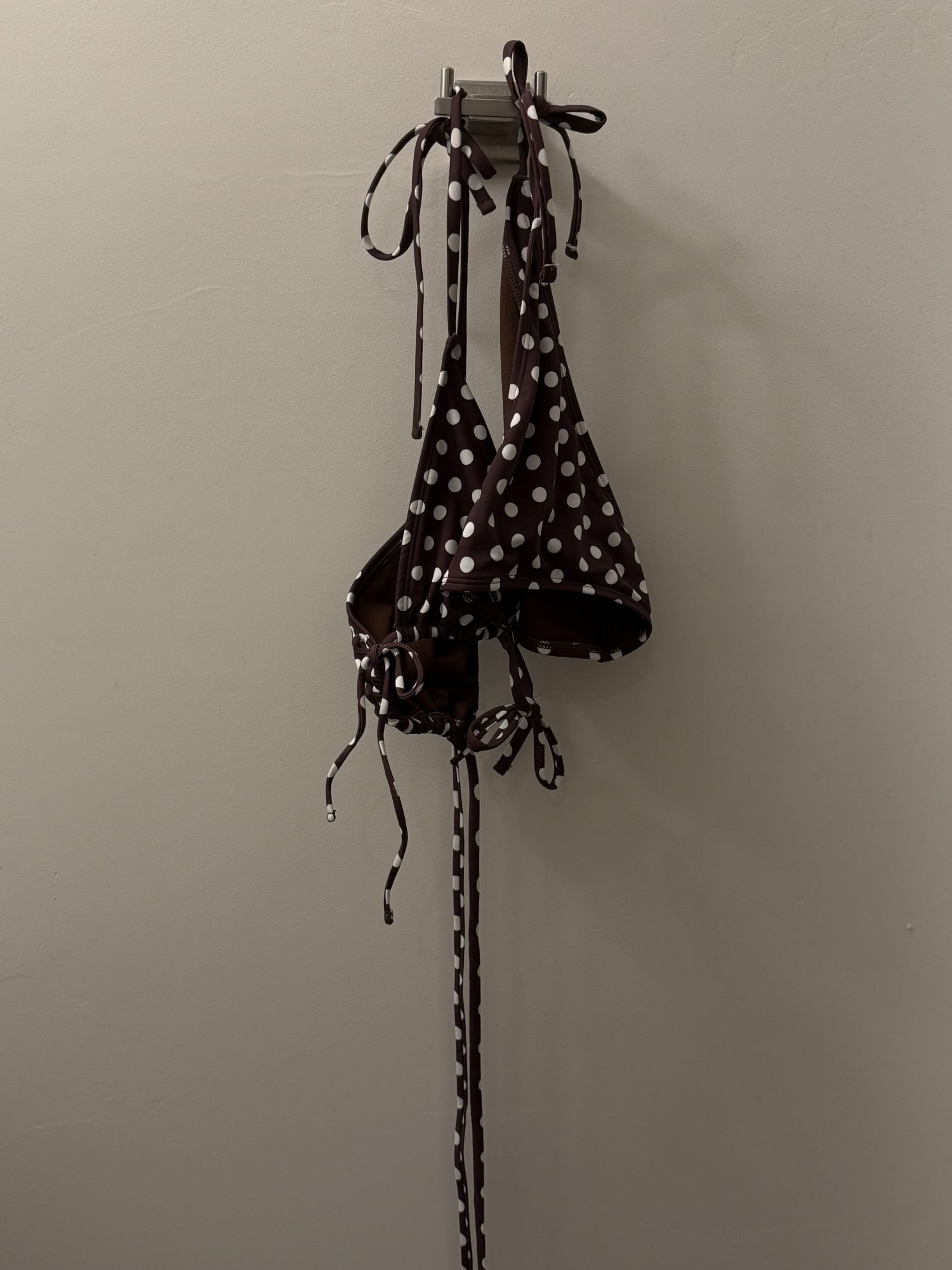 Bikini à points blancs
