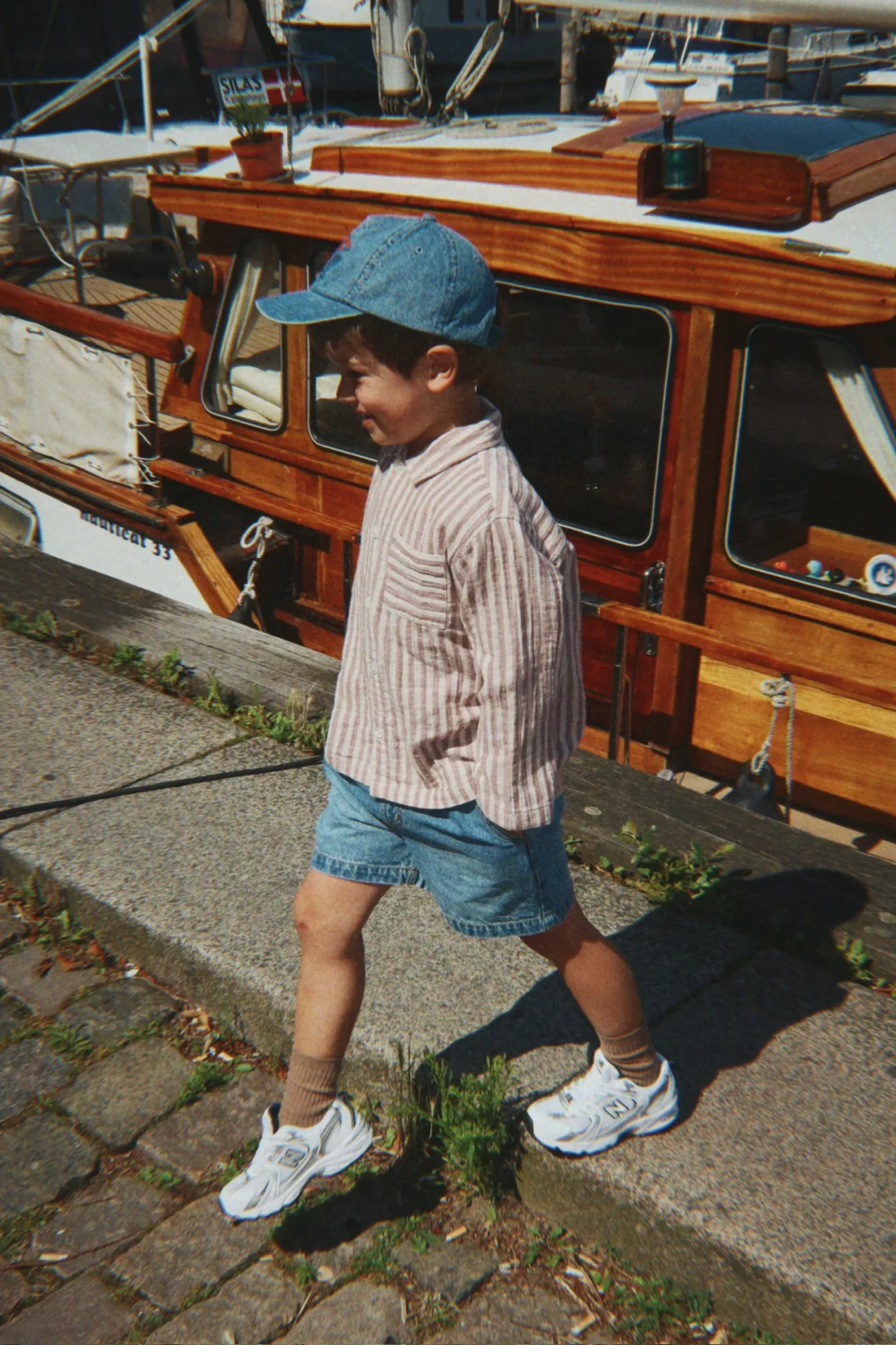 Moda bambini: perché i materiali naturali cambiano davvero la vita quotidiana dei bambini? 4 matiere naturelle enfant