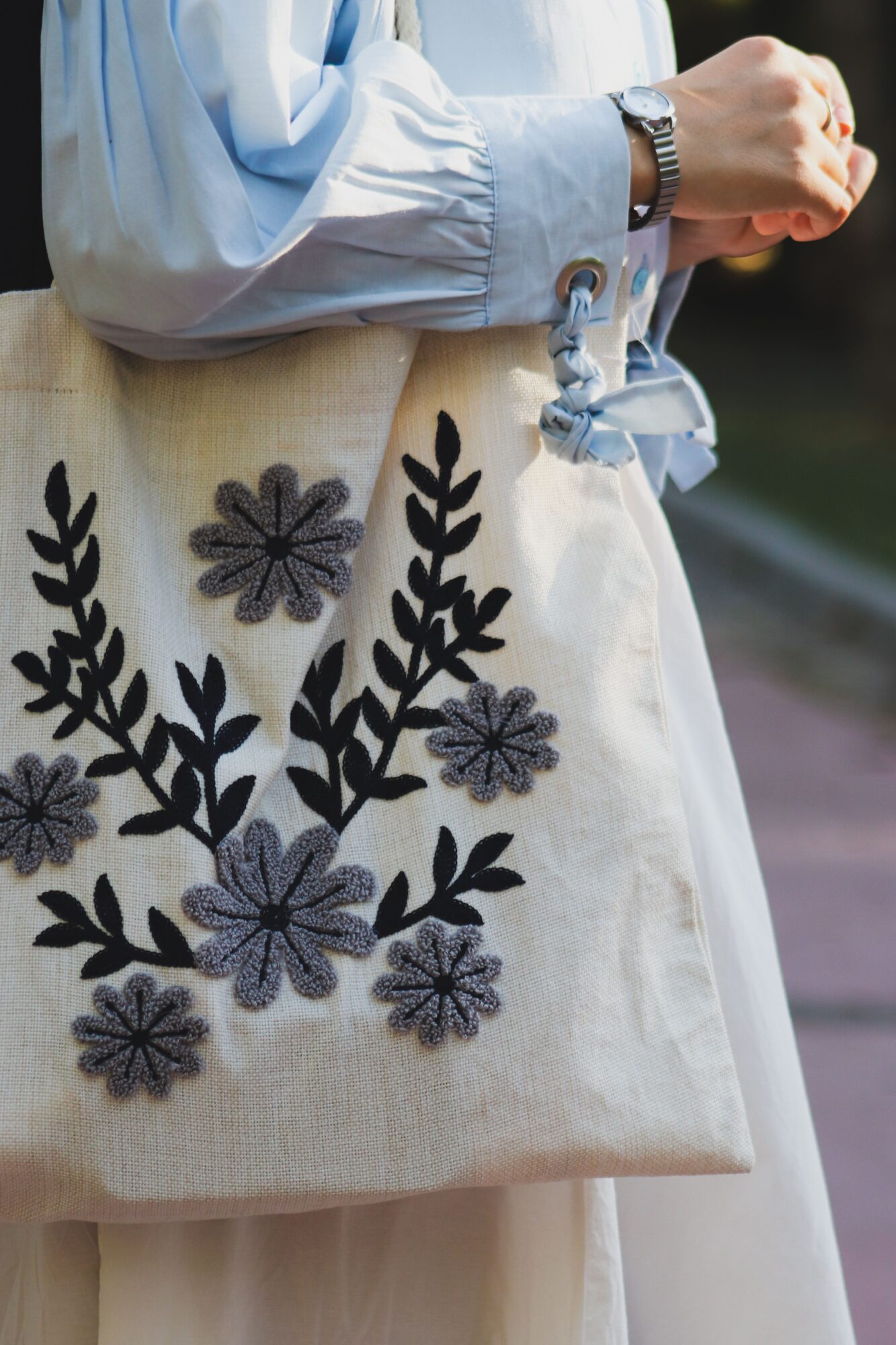 Gli oggetti personalizzabili, nuovi codici di stile 4 La tote bag diventa un vero elemento grafico Gli oggetti personalizzabili nuovi codici di stile Modalova