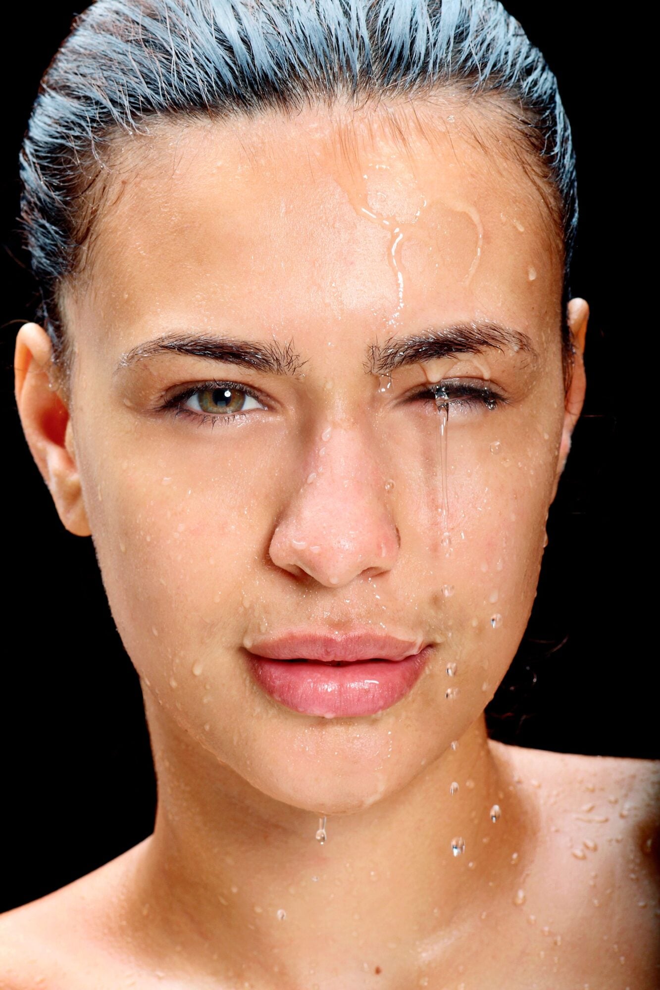 La pelle perfetta prima del vestito da sera 3 Le rituel du jour J avant le maquillage La peau parfaite avant la robe du soir Modalova