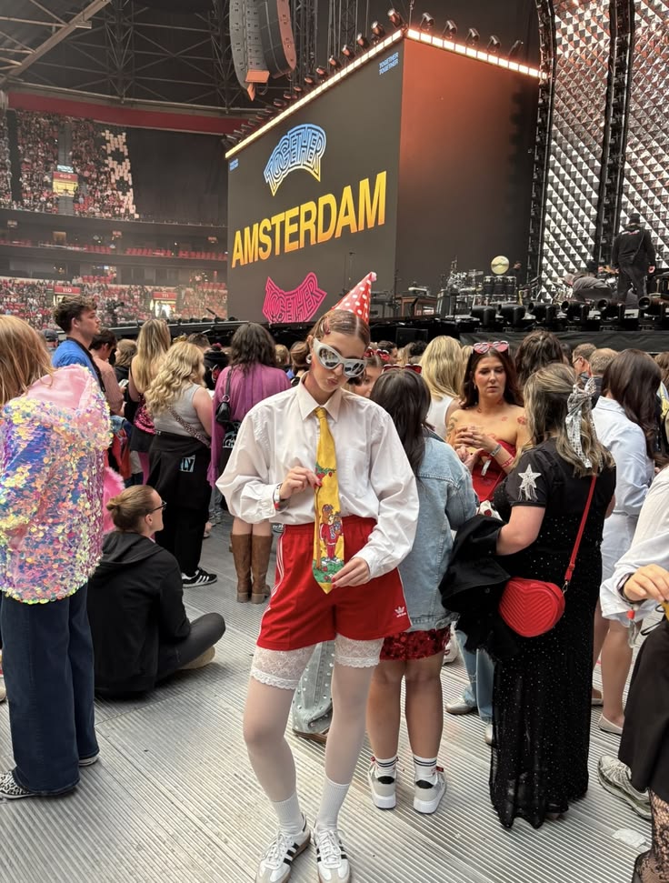 L'outfit per il concerto: più moda e trendy che mai 2 Concert outfit xomyHeri Together Together Tour Harry Styles