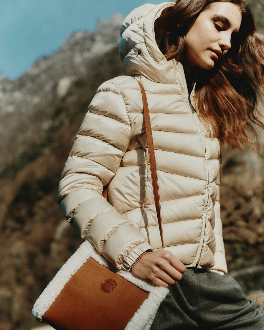 Giacca a vento invernale donna: quale silhouette questa stagione? 2 Lisolation une affaire de precision Doudoune hiver femme quelle silhouette cette saison Modalova